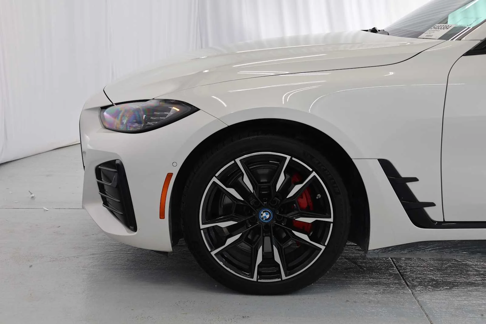 Certified Used 2024 Mineral White Metallic BMW M50 image 8