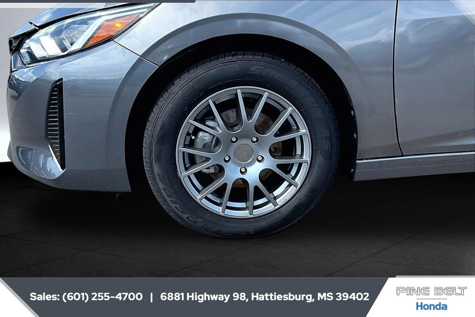Used 2025 Gun Metallic Nissan SV image 7