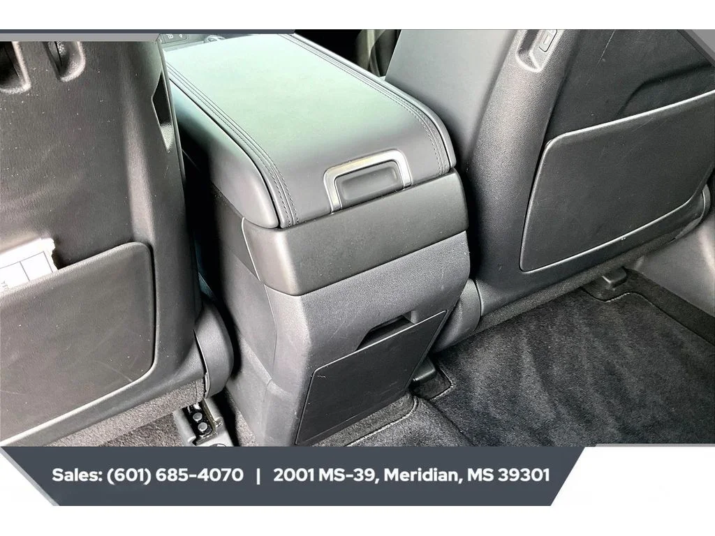 Used 2025 SERENITY WHITE Hyundai SEL image 25