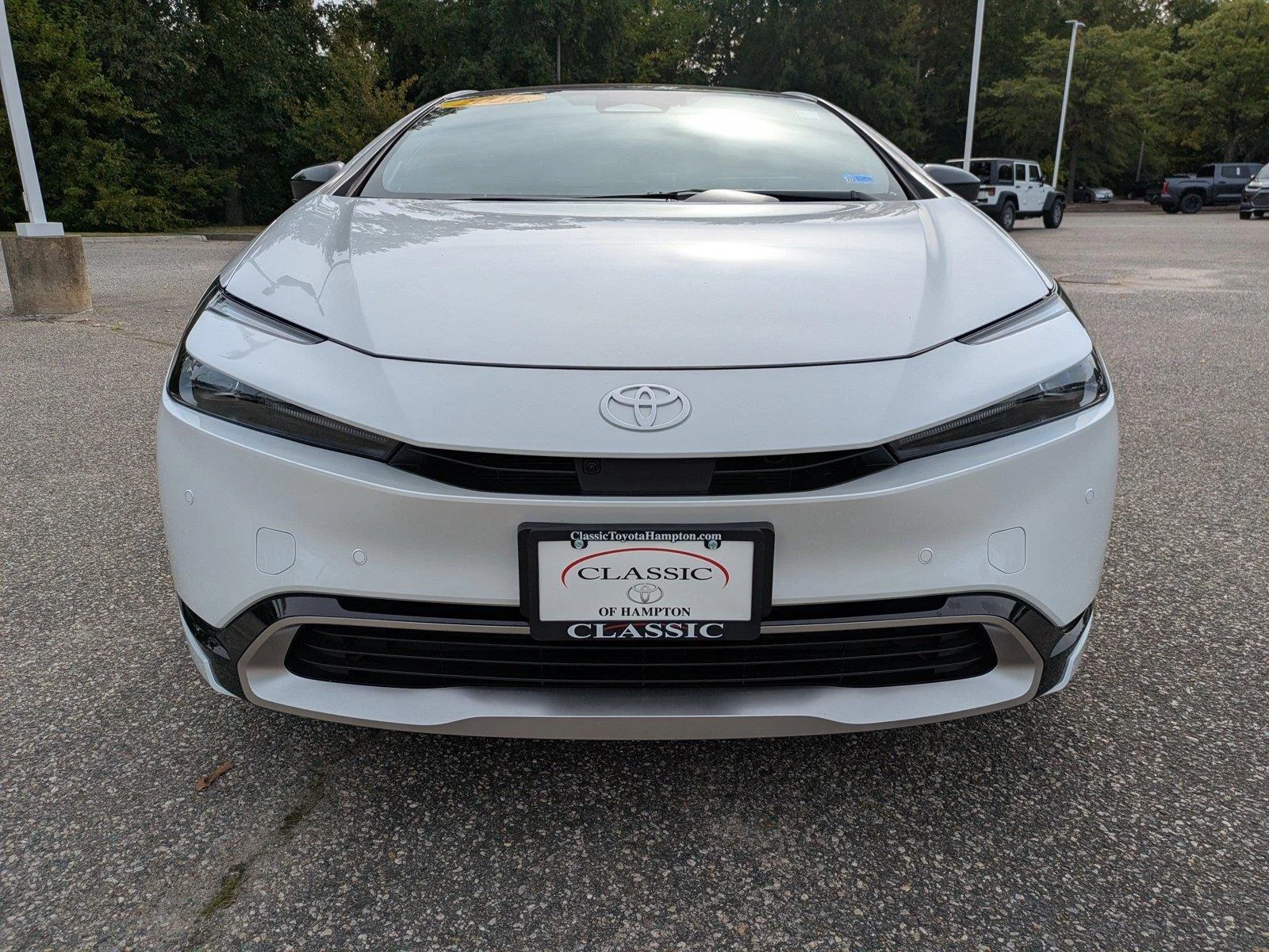 Certified Used 2026 Wind Chill Pearl Toyota XSE Premium image 9