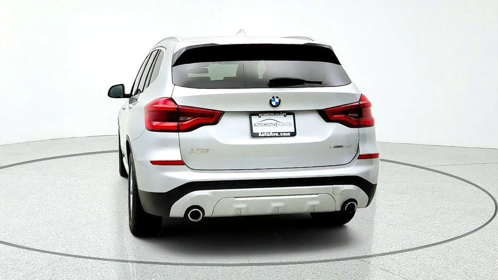 Used 2020 Glacier Silver Metallic BMW sDrive30i Sports Activity Vehicle image 6