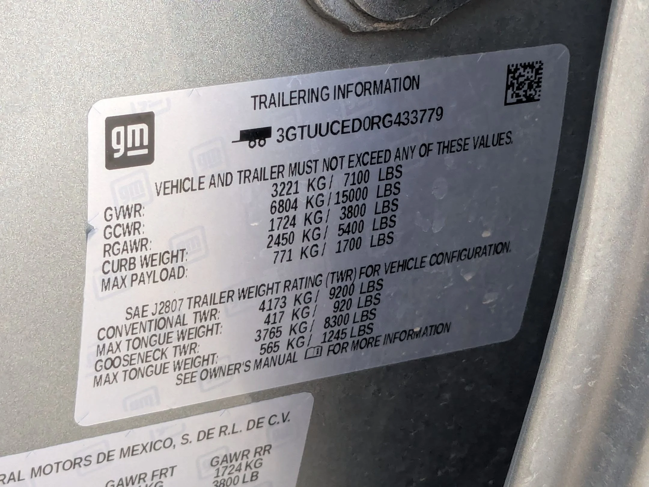 Used 2024 Sterling Metallic GMC Elevation image 34