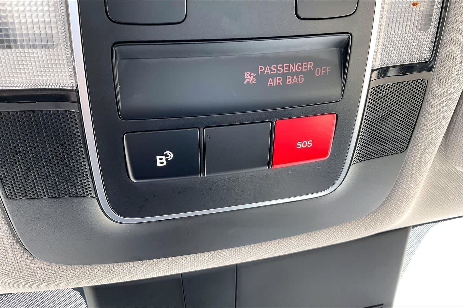 Used 2024 Ultimate red Hyundai SEL image 31