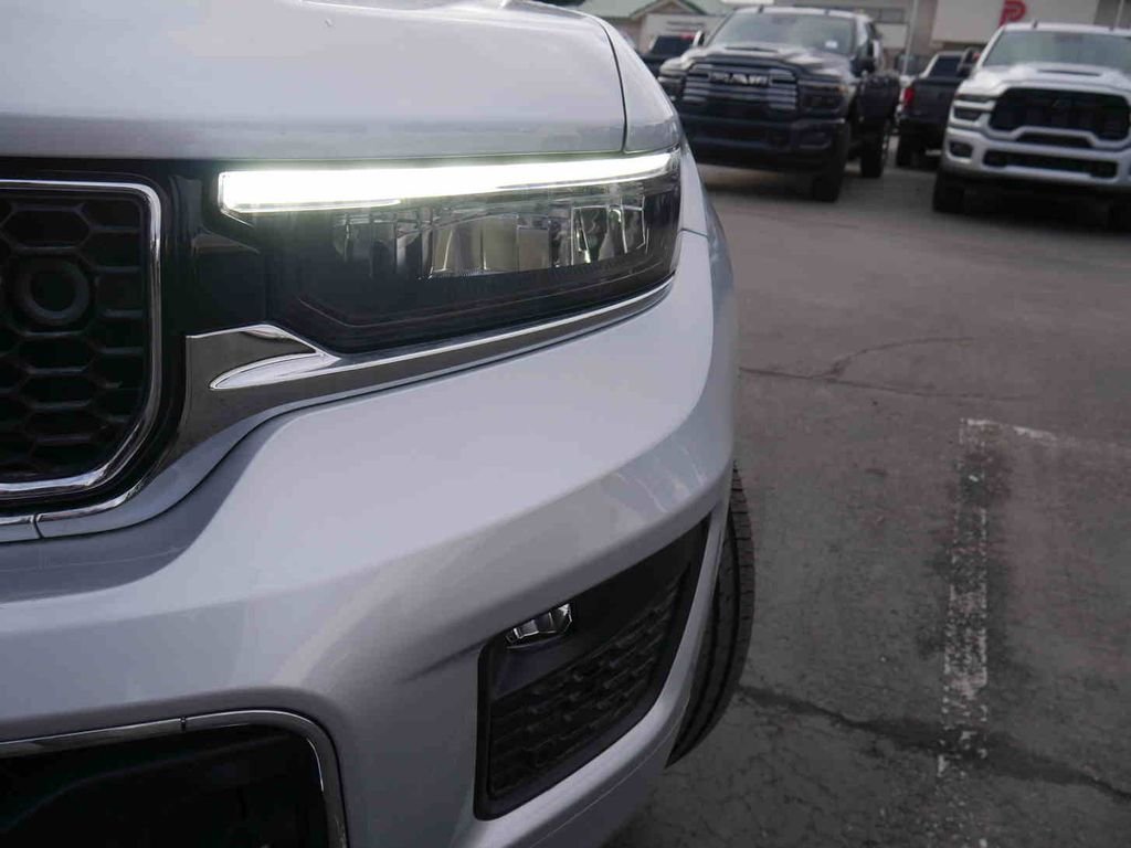 2025 Jeep Grand Cherokee L Overland - Photo 24