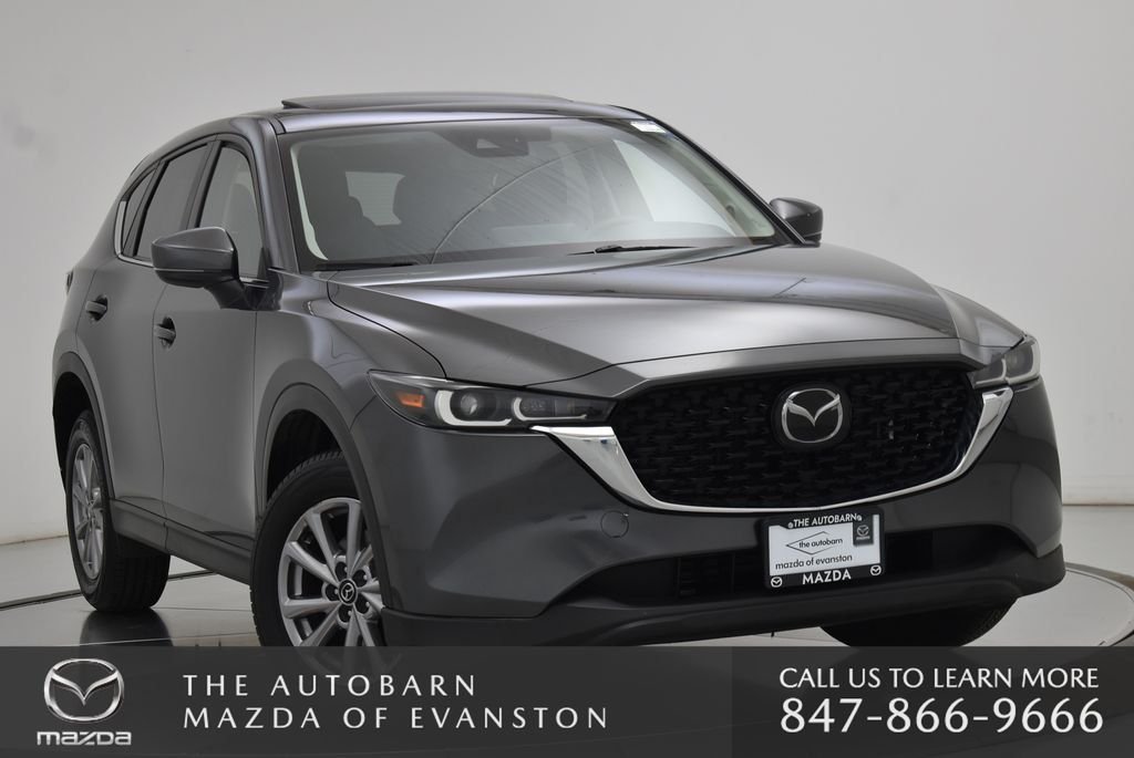 2023 Mazda CX-5 S Preferred package Auto AWD's photo