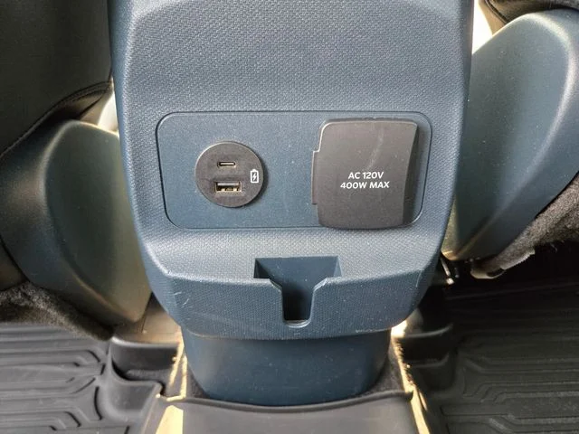 Used 2024 Black Ford Lariat image 16