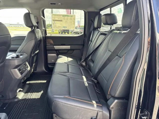New 2026 Agate Black Metallic Ford F-350® Lariat® image 19