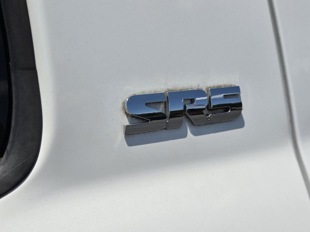2017 Toyota Tundra SR5 - Photo 8