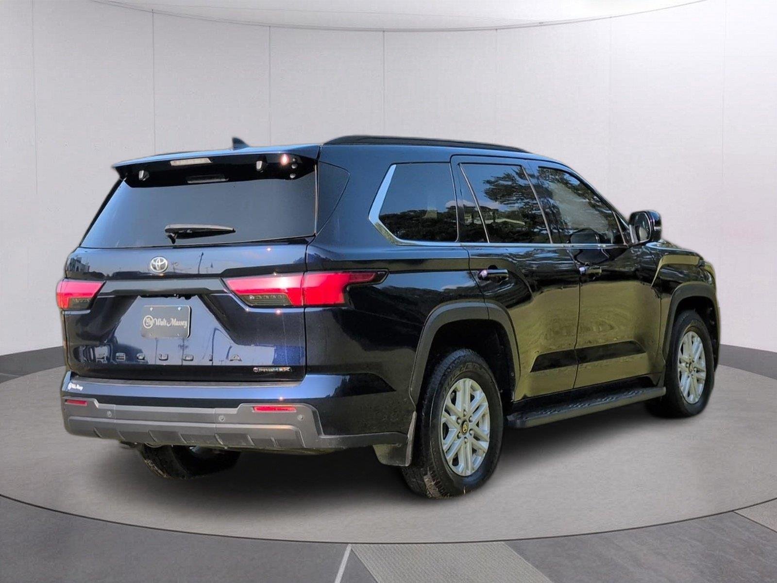 Used 2025 Blueprint Toyota SR5 image 7