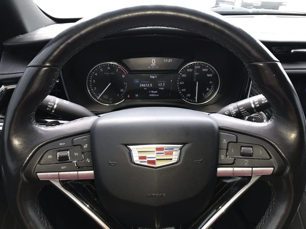 Used 2021 White Cadillac Premium Luxury image 14