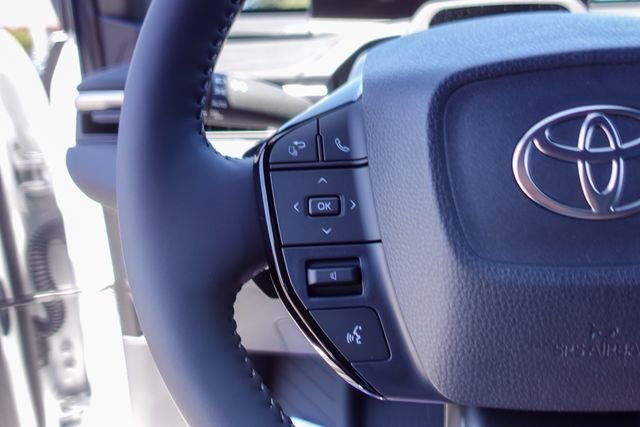 New 2026 Wind Chill Pearl <sup>1</sup> Toyota  XSE image 16