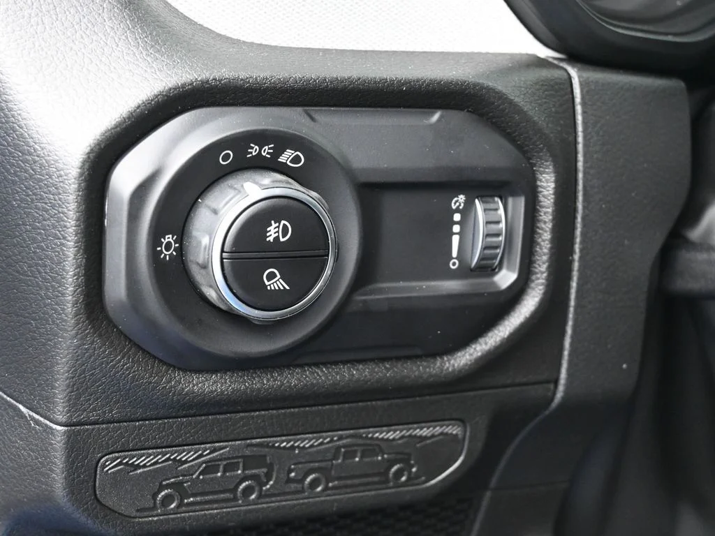 New 2026 Hydro Blue Pearl-Coat Exterior Paint Jeep Sport image 14