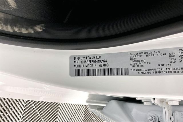 New 2026 Bright White Clear-Coat Exterior Paint RAM Big Horn/Lone Star image 9