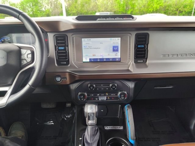 Used 2023 Blue Ford Outer Banks image 15