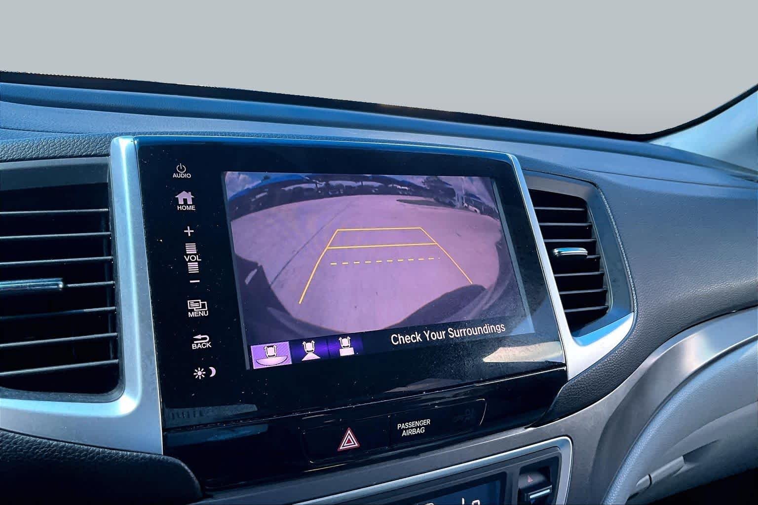 Used 2018 Lunar Silver Metallic Honda EX-L image 27