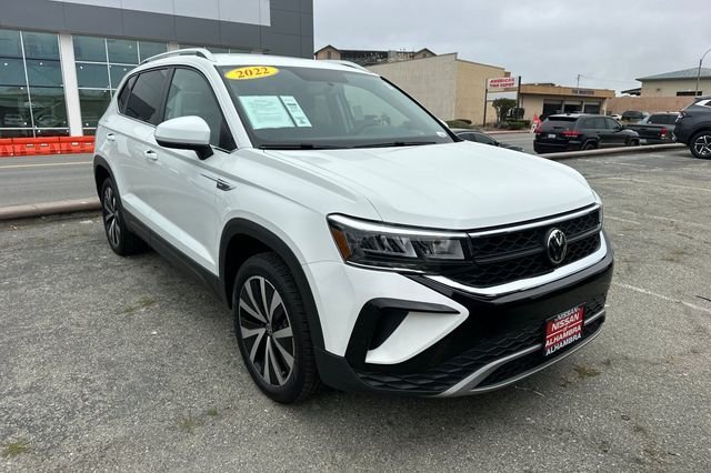 Used 2022 Volkswagen Taos SE with VIN 3VVRX7B29NM061511 for sale in Seaside, CA