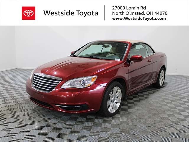 2013 Chrysler 200 Touring