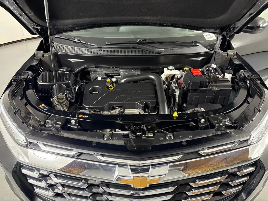 Used 2025 Black Chevrolet LT image 41