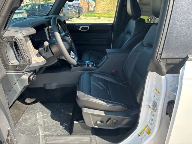 2026 Ford Bronco 4-Door Outer Banks - Photo 14