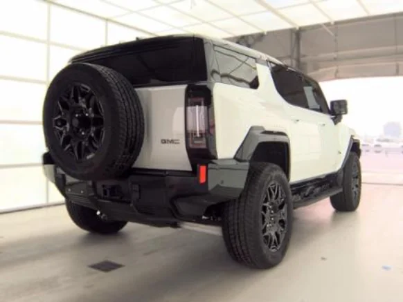 Used 2025 GMC HUMMER EV 2X with VIN 1GKT0NDE9SU113123 for sale in Plano, TX
