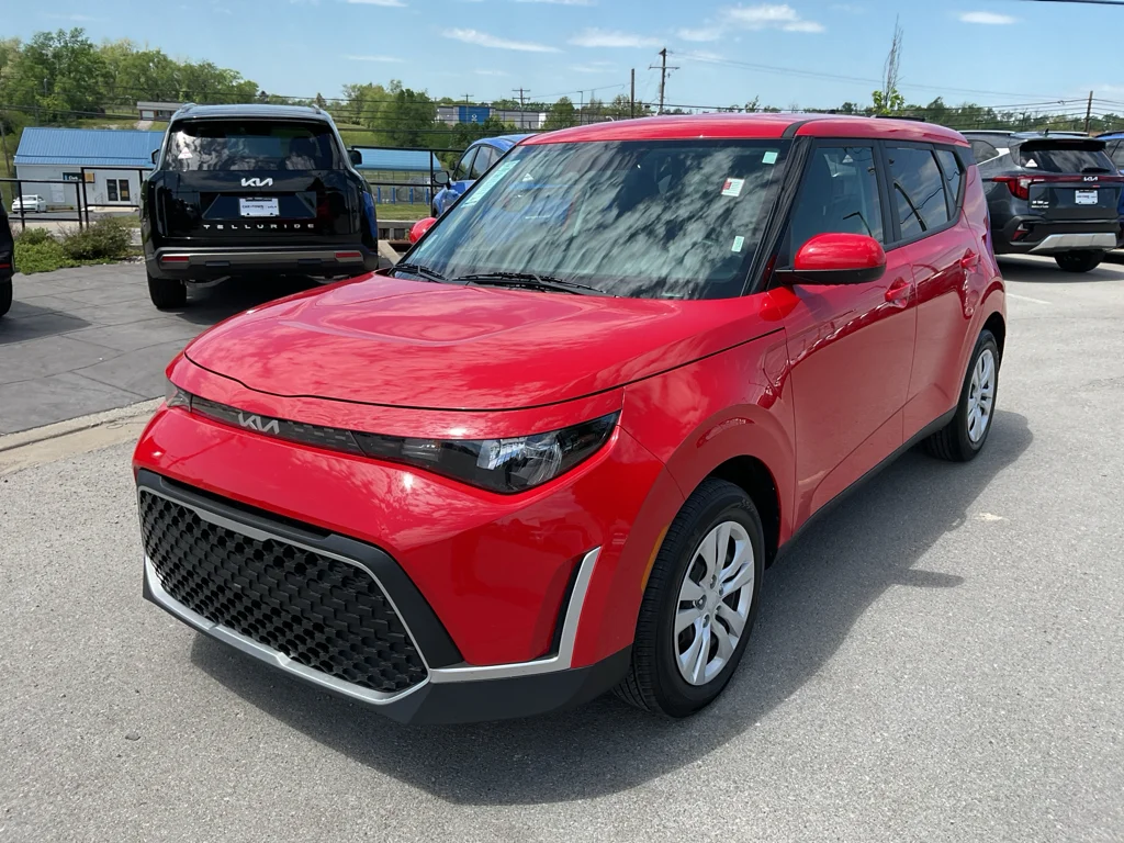 Certified Used 2024 Inferno Red Kia LX image 4