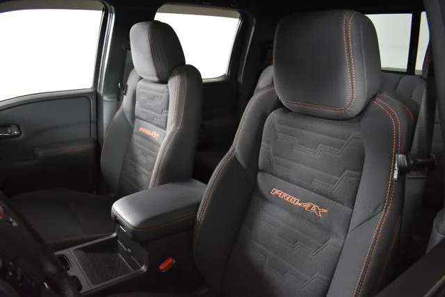 Used 2022 Black Nissan PRO-4X image 14