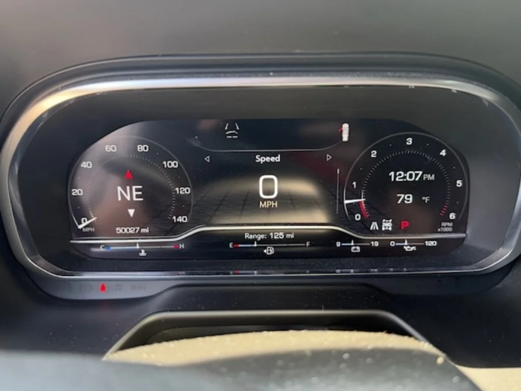 Used 2023 Summit White GMC SLT image 2