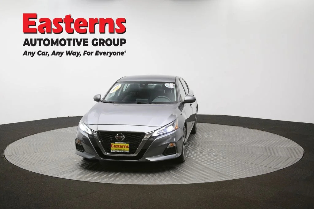 Used 2022 Gray Nissan 2.5 SV image 50