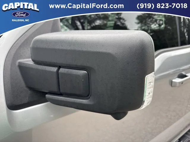 Used 2025 Silver Ford XLT image 12