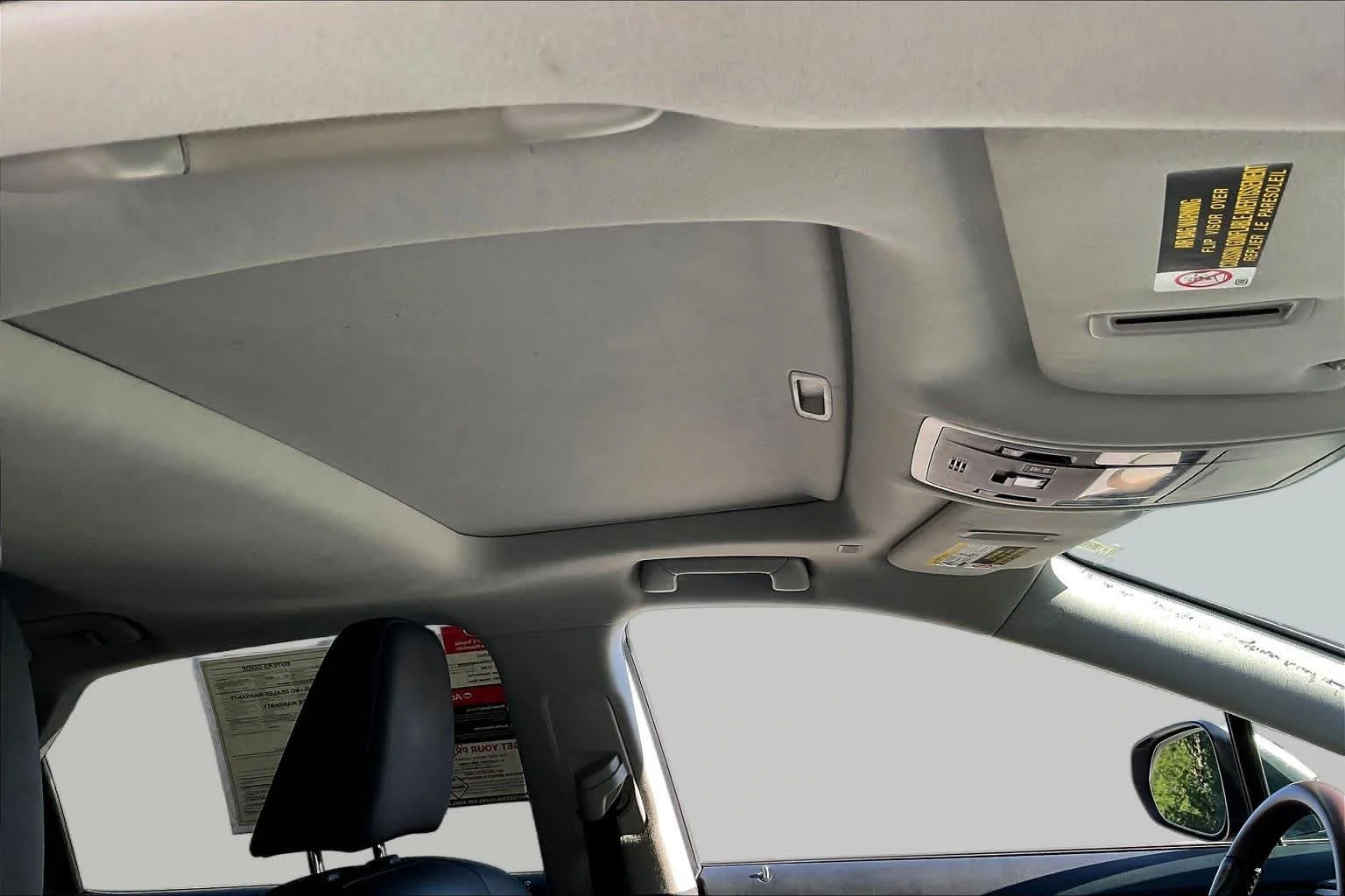 Used 2021 Atomic Silver Lexus  image 14