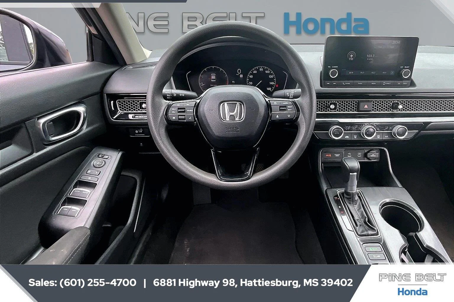 Used 2025 Meteorite Gray Metallic Honda LX image 5