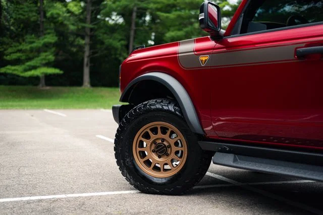 New 2025 Red LFP Custom Badlands image 19