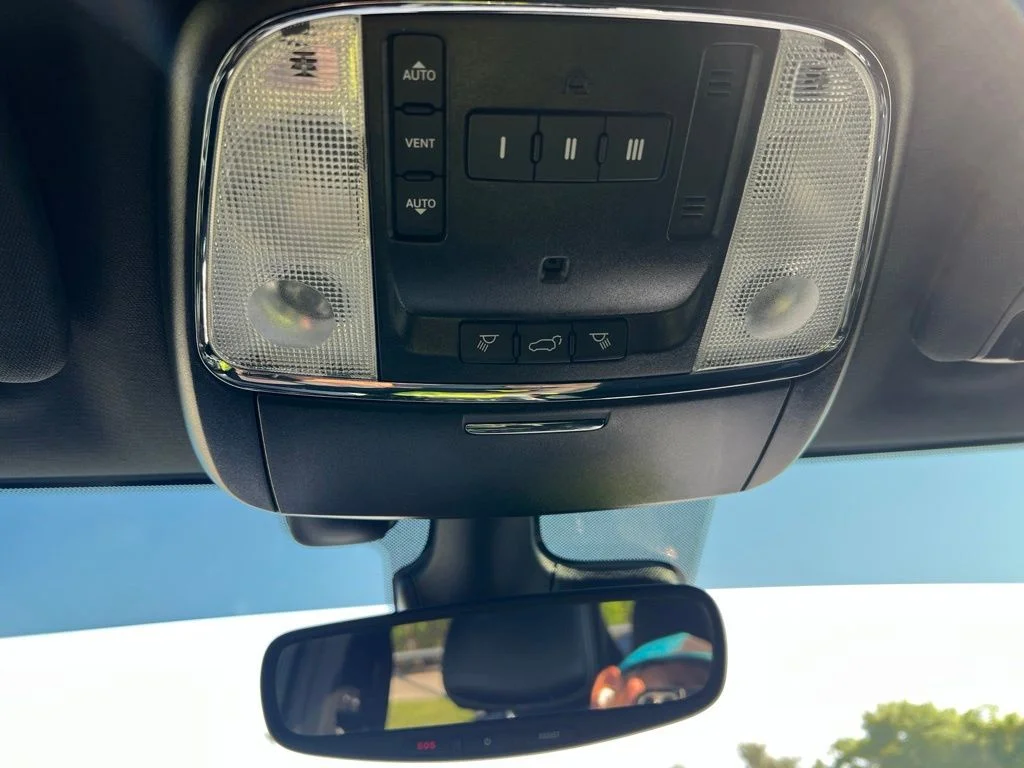 Used 2020 White Dodge SRT image 47