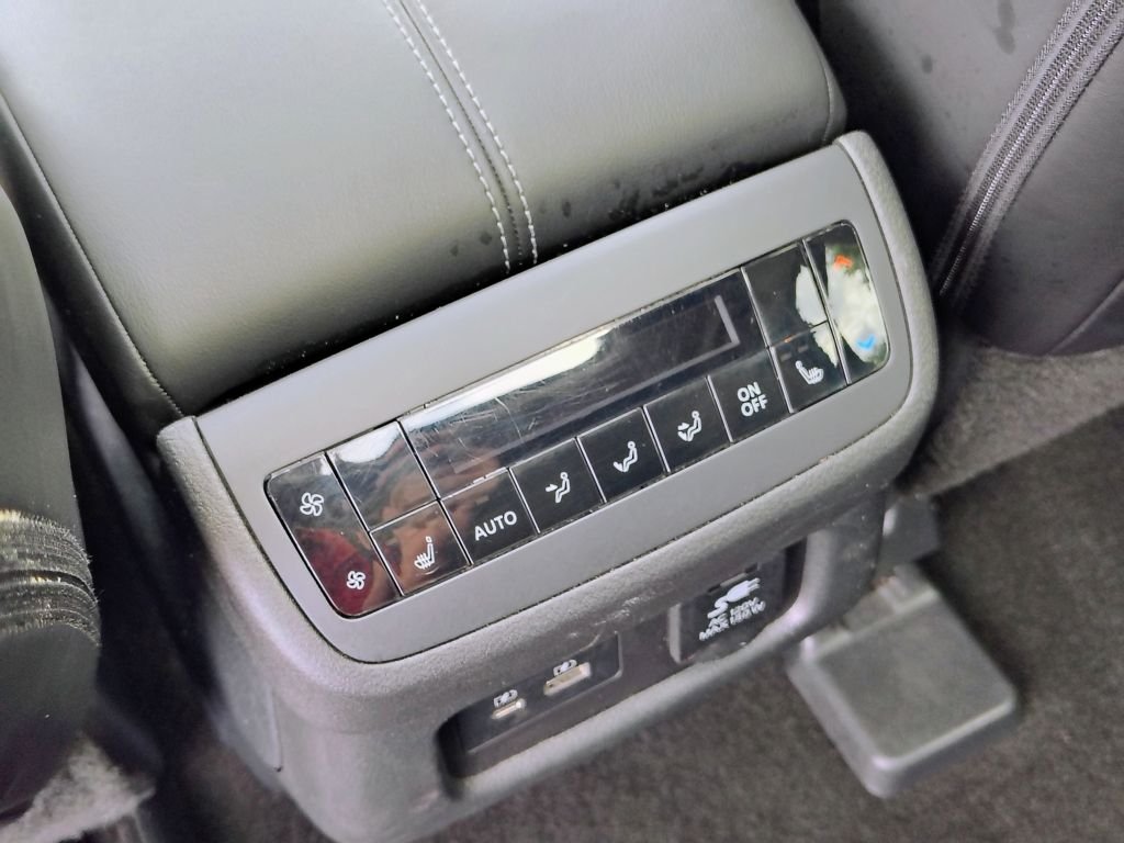 2024 Nissan Pathfinder Platinum - Photo 41