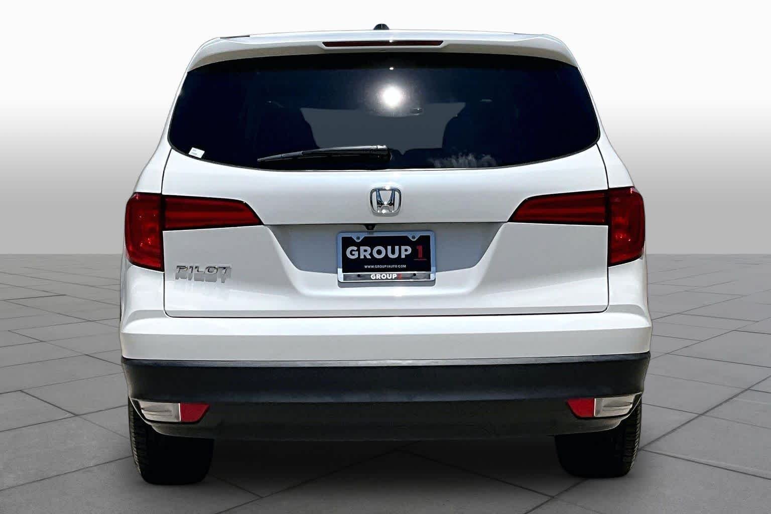 Certified Used 2016 White Diamond Pearl Honda EX image 5