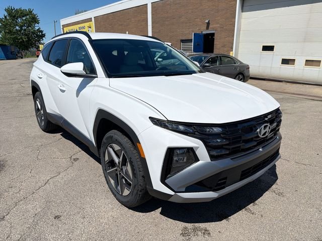 New 2026 White Hyundai SEL AWD image 37