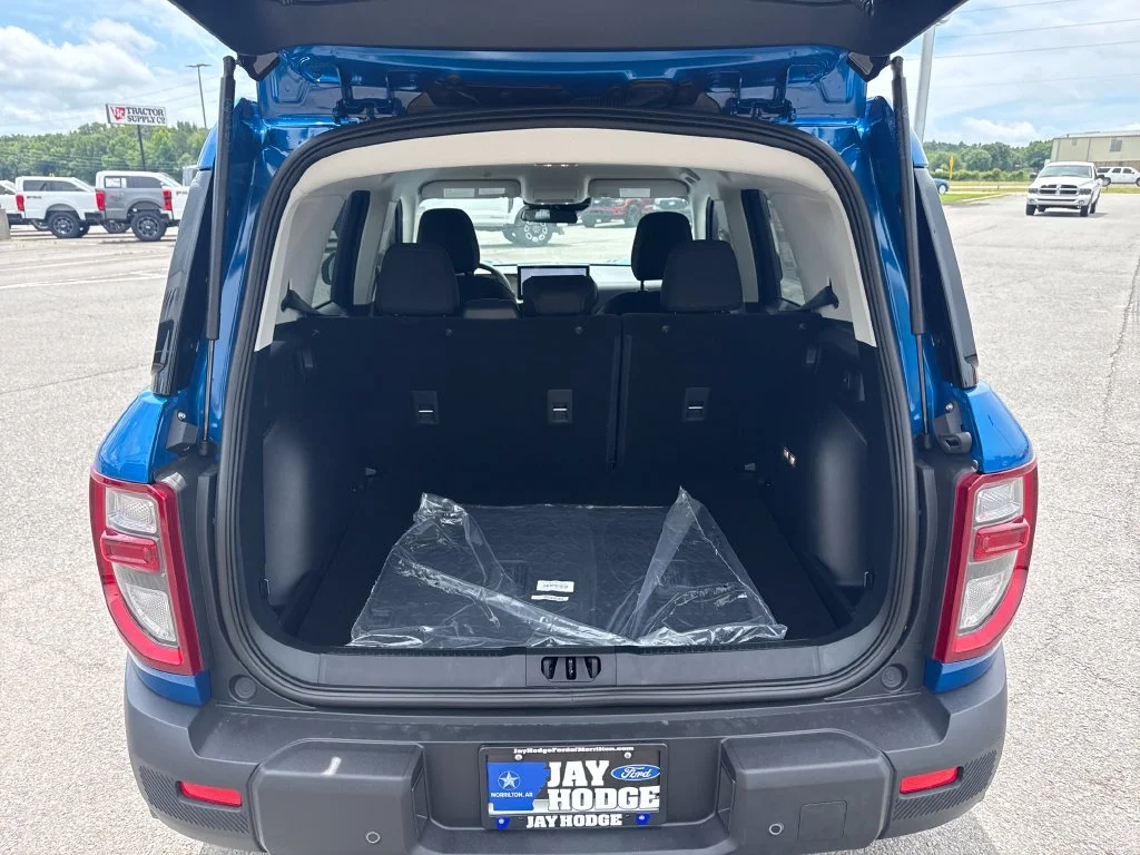 New 2026 Velocity Blue Metallic Ford Big Bend® image 28