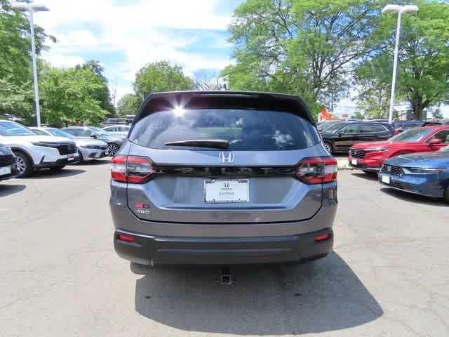 Certified Used 2023 Modern Steel Metallic Honda LX image 5