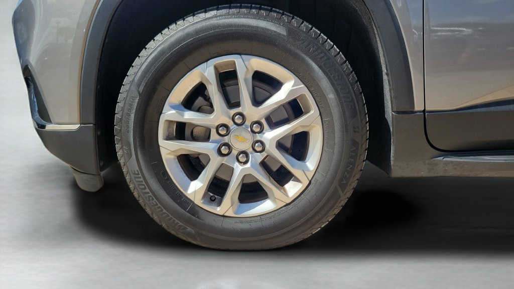 Used 2019  Chevrolet LT image 4