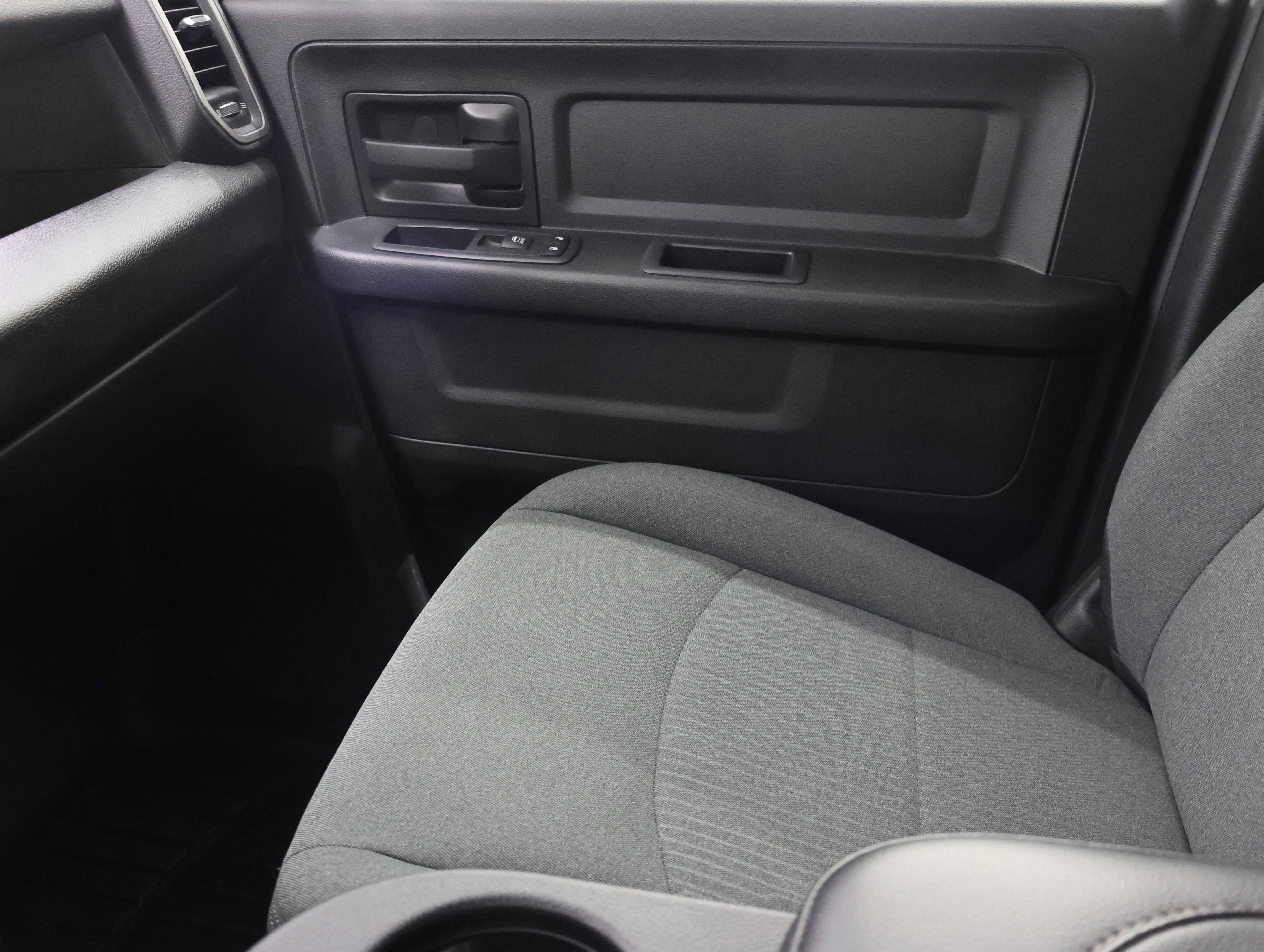 2022 RAM Ram 3500 Pickup Tradesman - Photo 14
