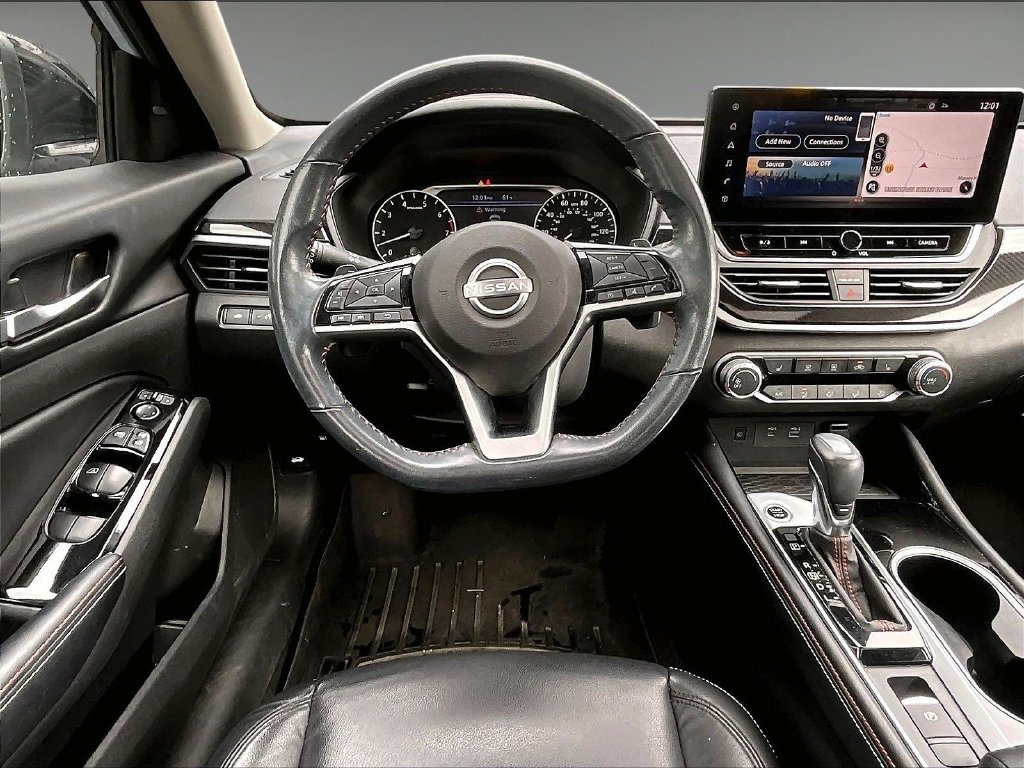 Used 2024 Gray Nissan 2.5 SR image 17