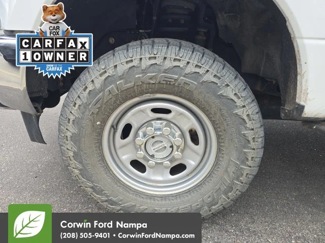 Used 2018 White Ford XL image 13