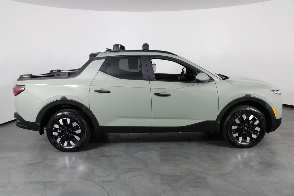 Certified Used 2026 Green Hyundai SEL image 15