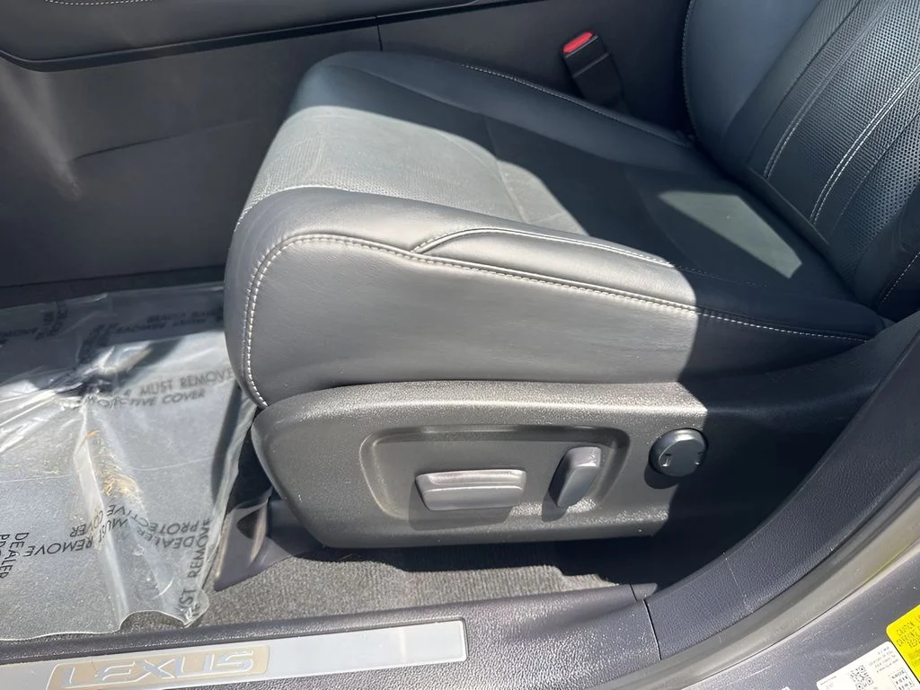Used 2018 Gray Lexus 350 image 10