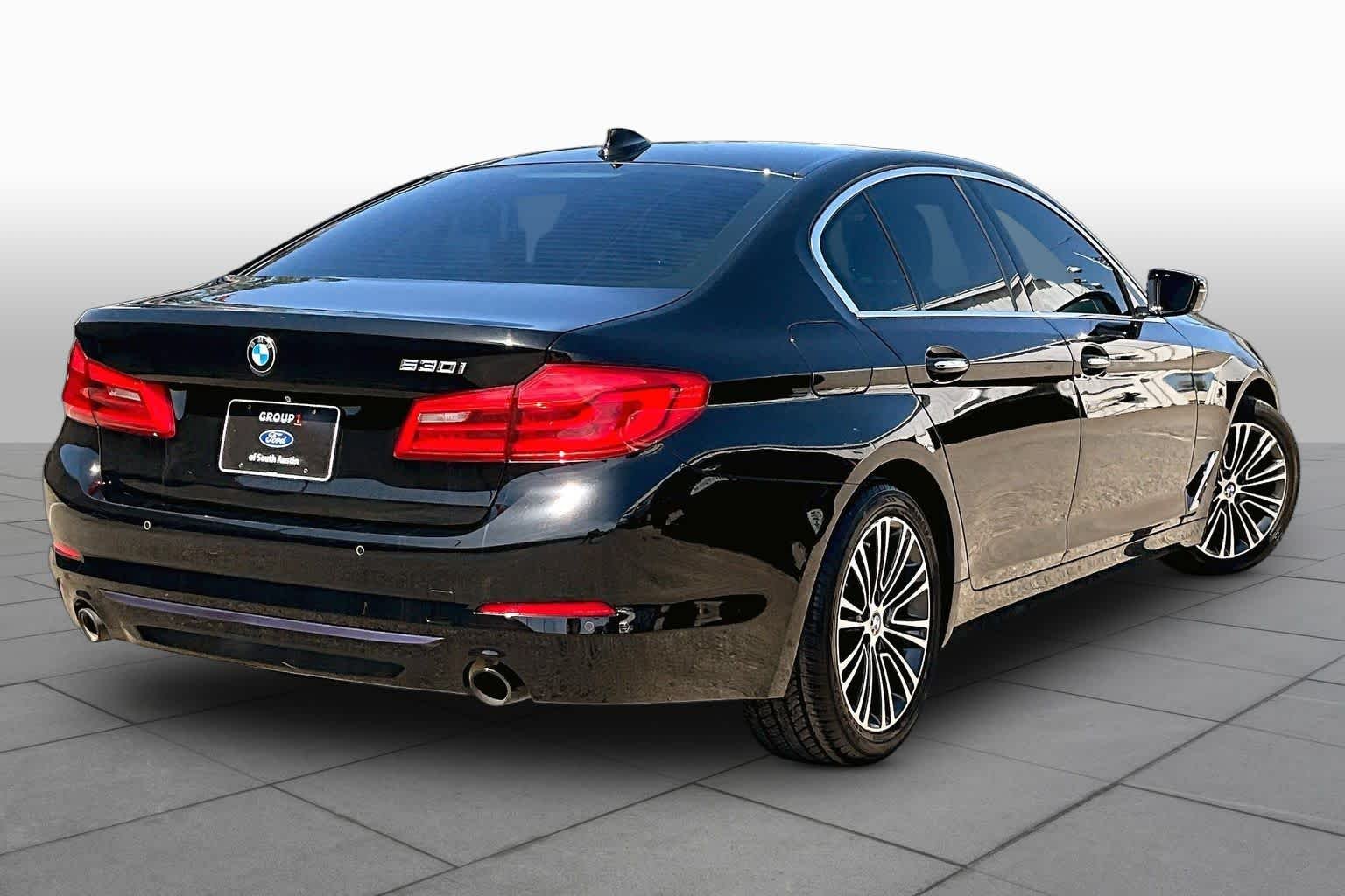 Used 2018 Jet Black BMW 530i image 15