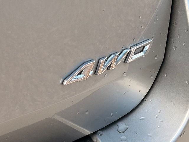 Used 2023 Silver Ford XLT image 4
