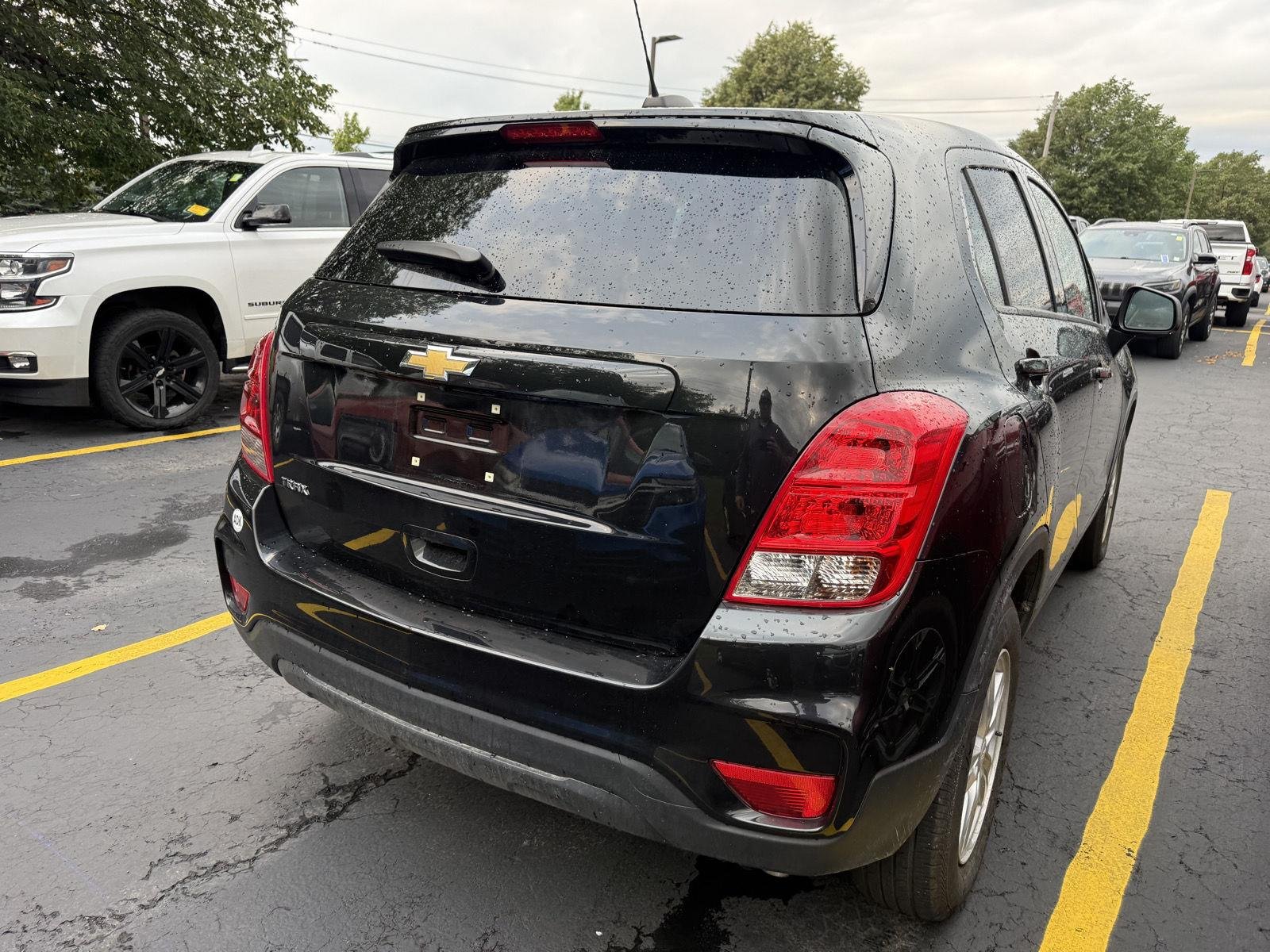 Used 2021 Mosaic Black Metallic Chevrolet LS image 5