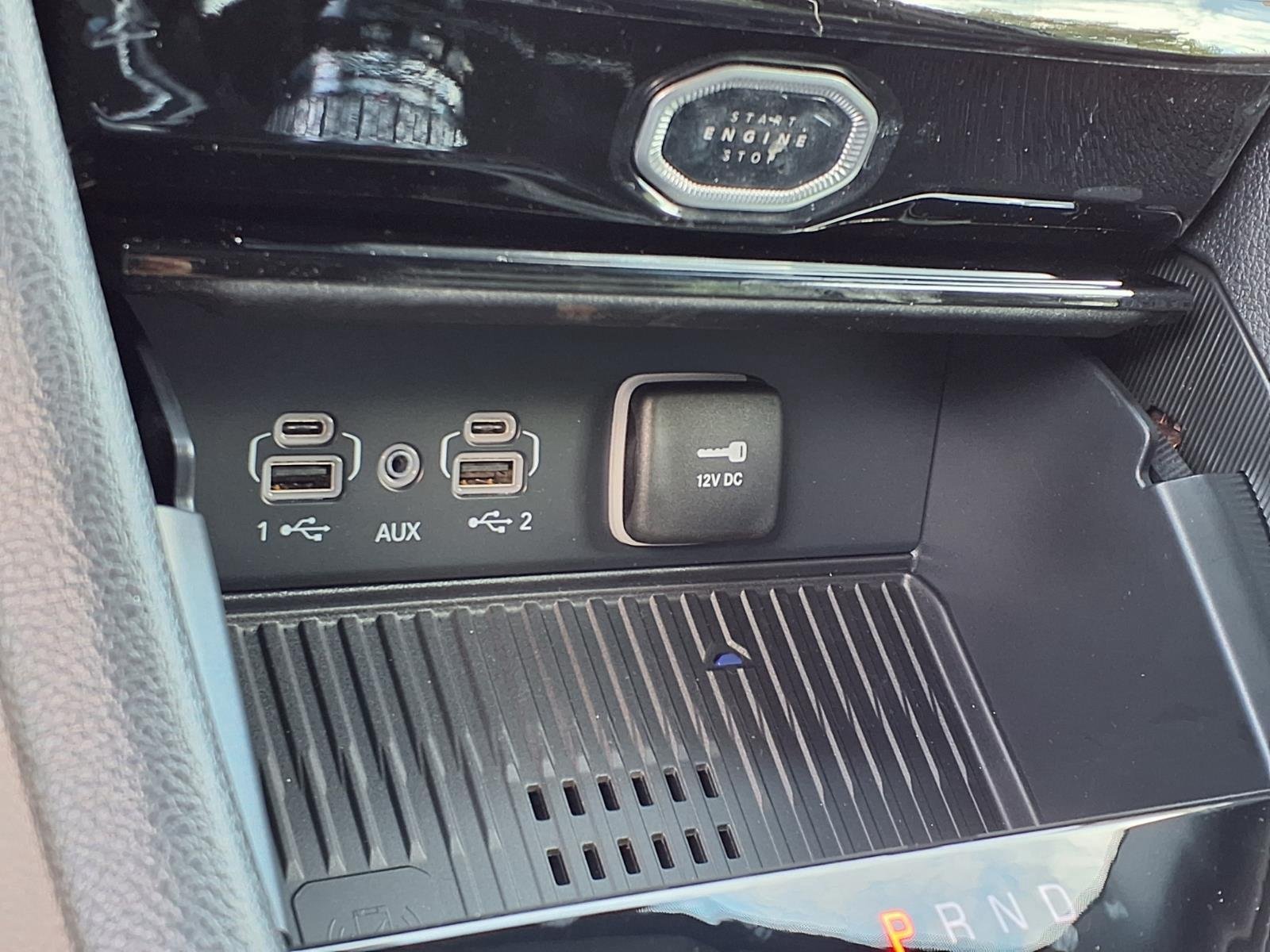 New 2026 Bright White Clearcoat Jeep Laredo Altitude image 22
