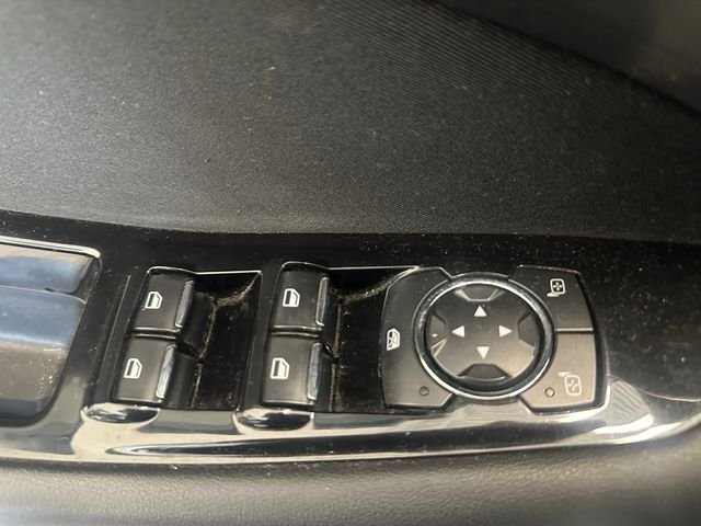 Used 2018 Silver Ford SEL image 19