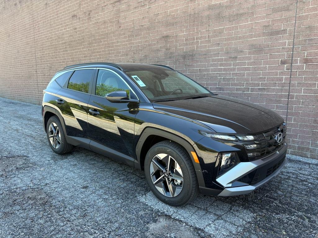 New 2026 Phantom Black Hyundai SEL FWD image 7